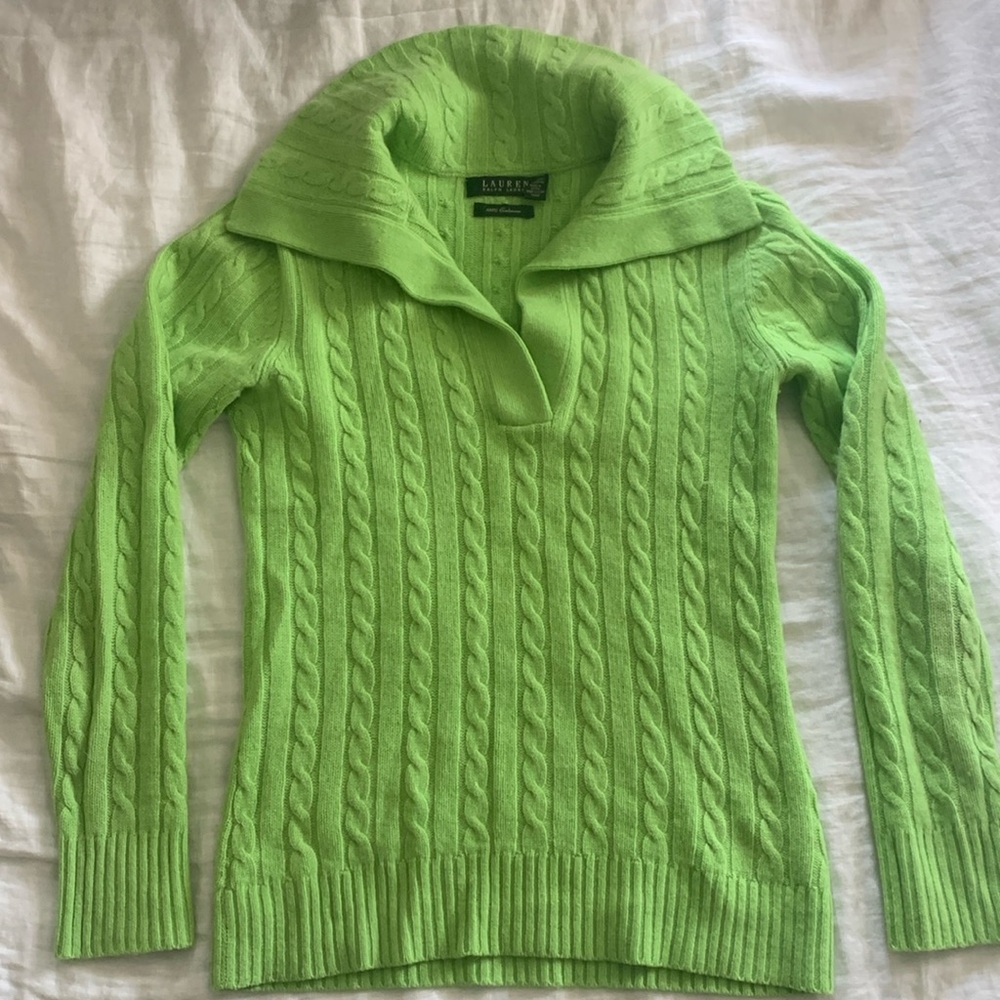 Lauren by Ralph Lauren, xs, green cable knit sweater with collar, 100% cashmere